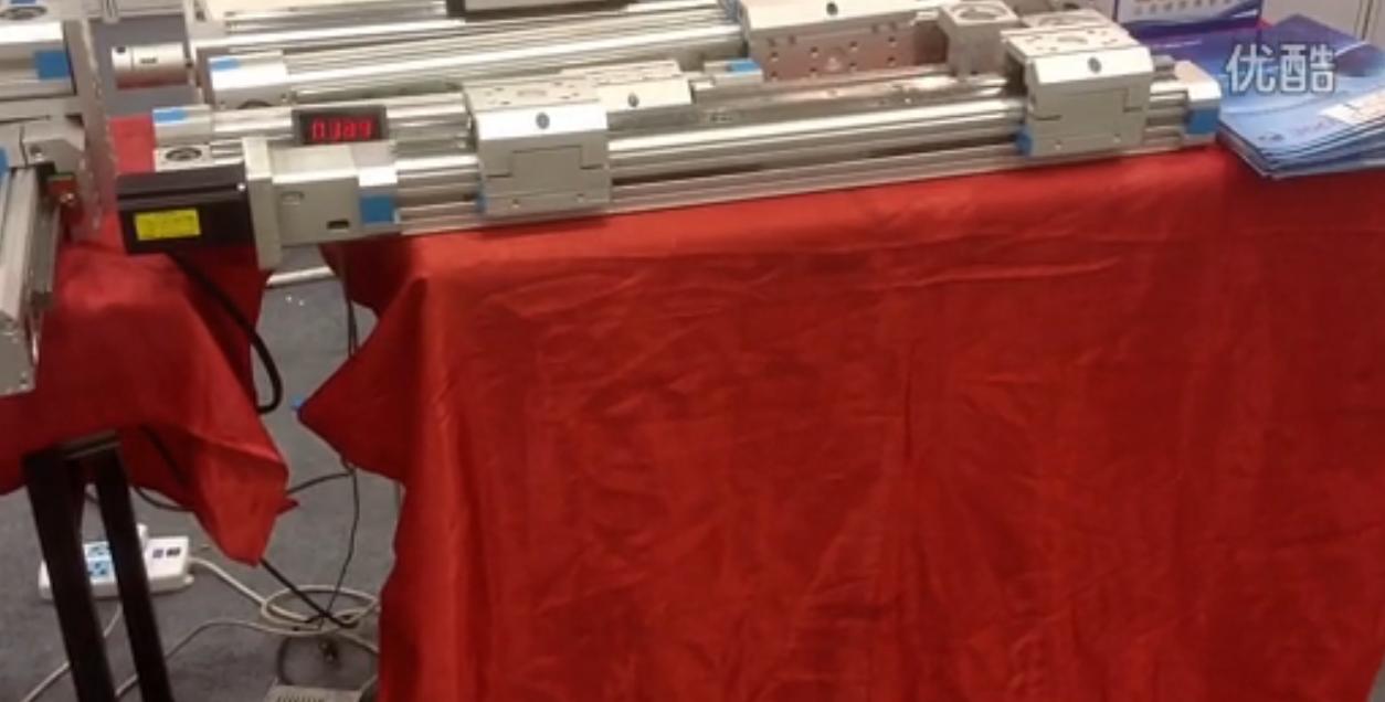 蘇州展會(huì)-雙滑塊對(duì)開電動(dòng)滑臺(tái) 蘇州展會(huì)-雙滑塊對(duì)開電動(dòng)滑臺(tái)